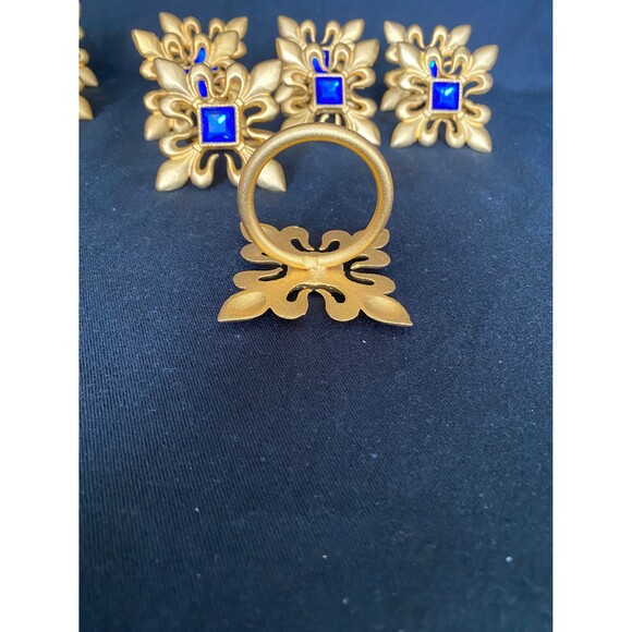 4 Gold Toned Elegant Napkin Rings - Picture 4 of 10